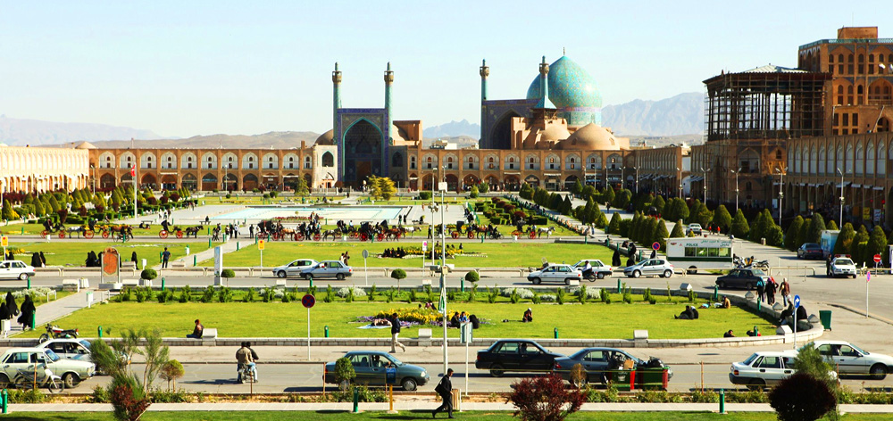 Enjoy the breath-taking views of Isfahan